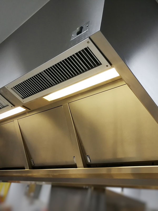 kitchen exhaust hood