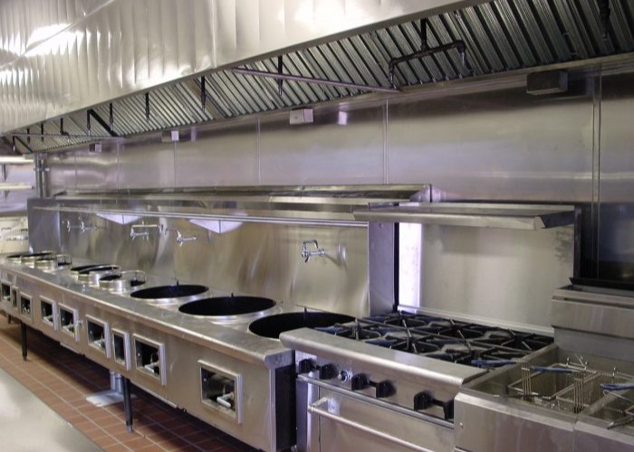 Kitchen-Exhaust-Hoods-kitchen-ven-700x500-1